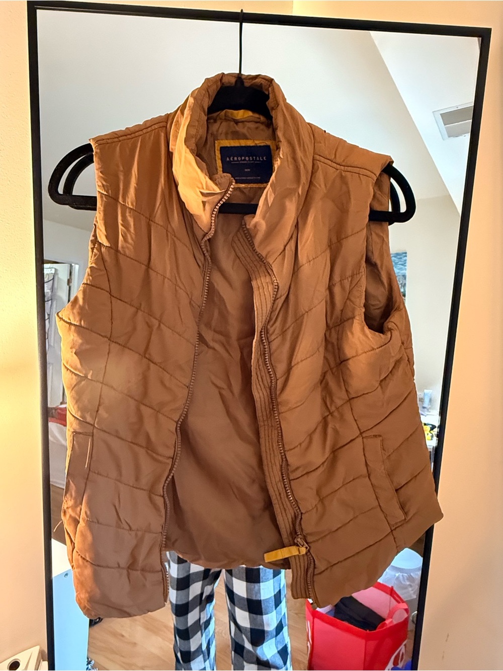 Aéropostale Quilted Puffer Vest - Camel Brown